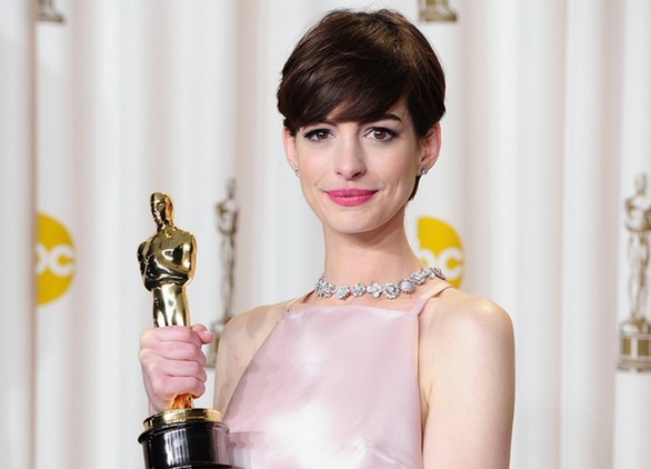 Anne Hathaway Joins Cast of Christopher Nolan’s “Interstellar”